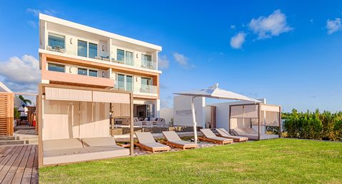 Luxury Villa on Meads Bay