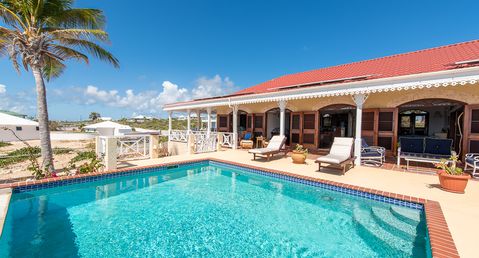 Manana - New Exclusive Listing