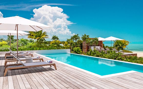 Beach Enclave Long Bay - Seven Bedroom Beachfront Villa