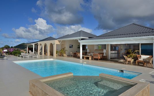 Villa Dreamin Blue