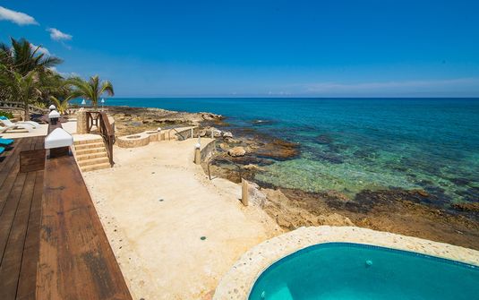 Aqua Bay - The Tryall Club