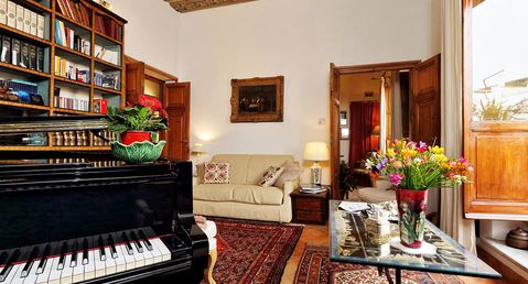 Colosseum Terrace Daphne