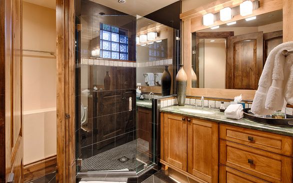 Ski Bridge Chalet