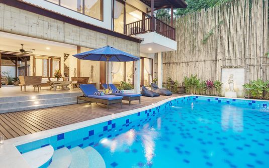 Villa Atap Padi