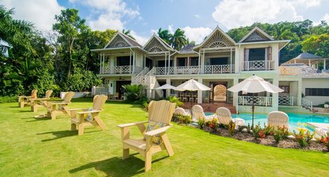 Pineapple House - The Tryall Club