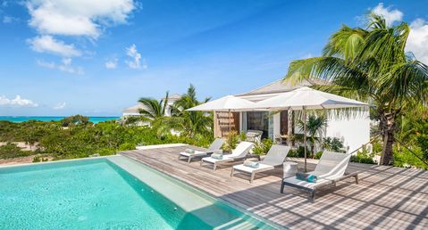 Beach Enclave Grace Bay - Six Bedroom Oceanview Villa