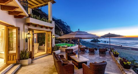 Villa Escondida