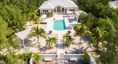Seagrace Villa