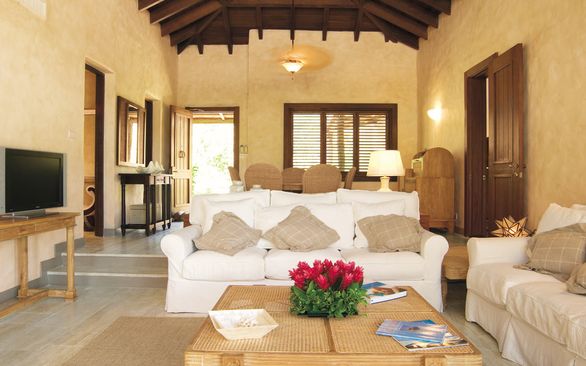 Two Bedroom Carenage Suites with Plunge Pool