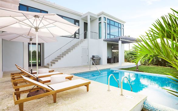 Grape Bay Villa at Pink Beach