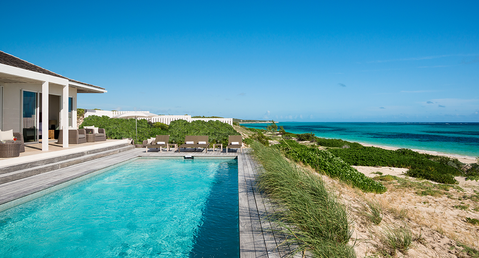 Sailrock - 3 Bedroom Beachfront Villa