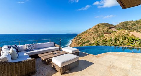 Oil Nut Bay - On the Wild Side Villa