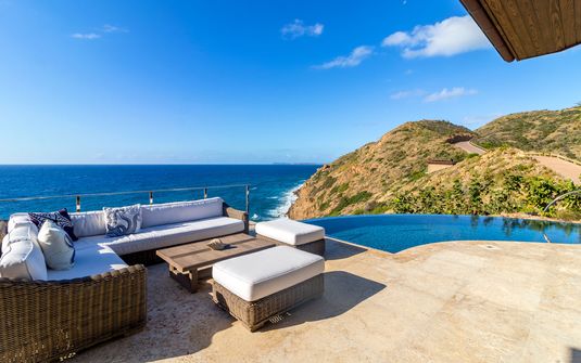 Oil Nut Bay - On the Wild Side Villa