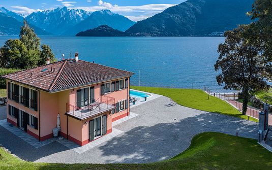 Villa del Lario