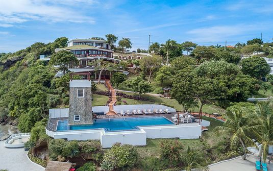 The Main House - Mount Hartman Bay Estate