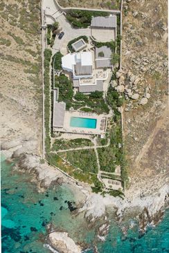 Ieros Villa