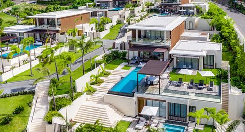 Silversands - Three Bedroom Oceanview Villa