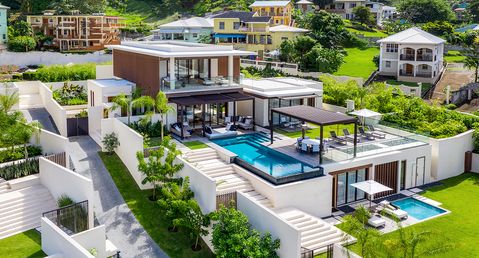 Silversands - Three Bedroom Oceanview Villa