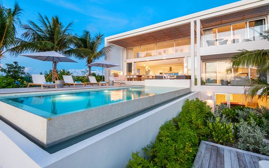 Beach Enclave Grace Bay - Five Bedroom Ocean Villa