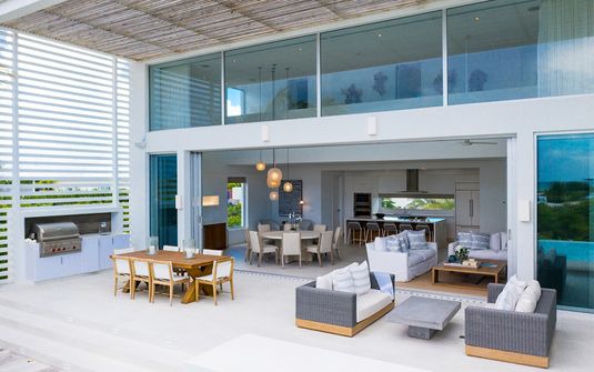 Beach Enclave Grace Bay - Five Bedroom Ocean Villa