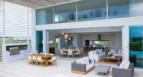 Beach Enclave Grace Bay - Five Bedroom Ocean Villa