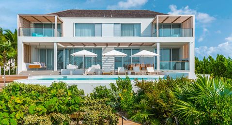 Beach Enclave Long Bay - Six Bedroom Beachfront Villa