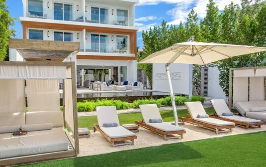 Kishti East On Meads Bay