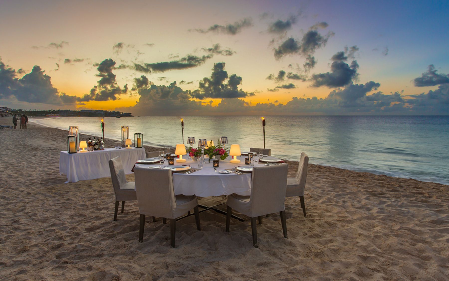 Beachfront Fine Dining as a Concept
