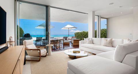 Beach Enclave North Shore - Three Bedroom OceanView Beach House