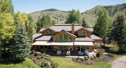 Valley Whisper Retreat