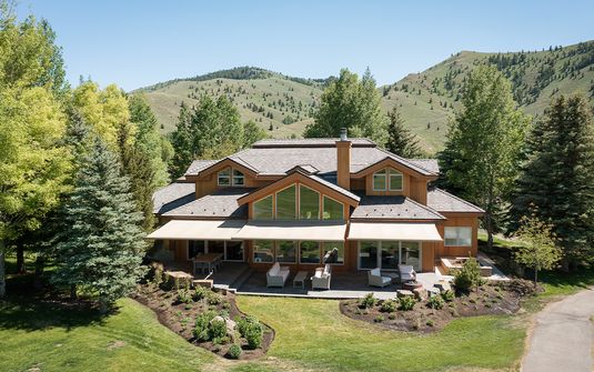 Valley Whisper Retreat