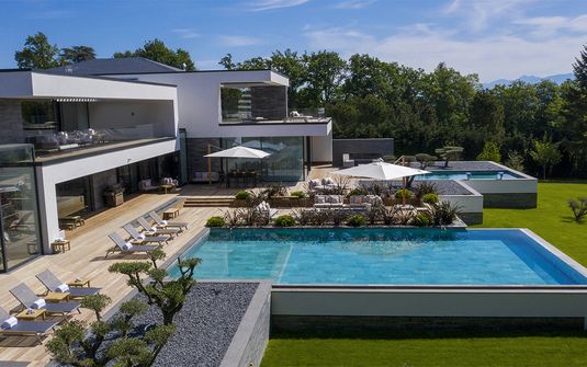 Prestigious Residence