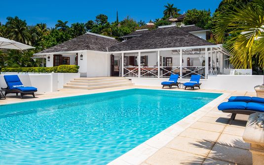 Round Hill - Four Bedroom Signature Villa