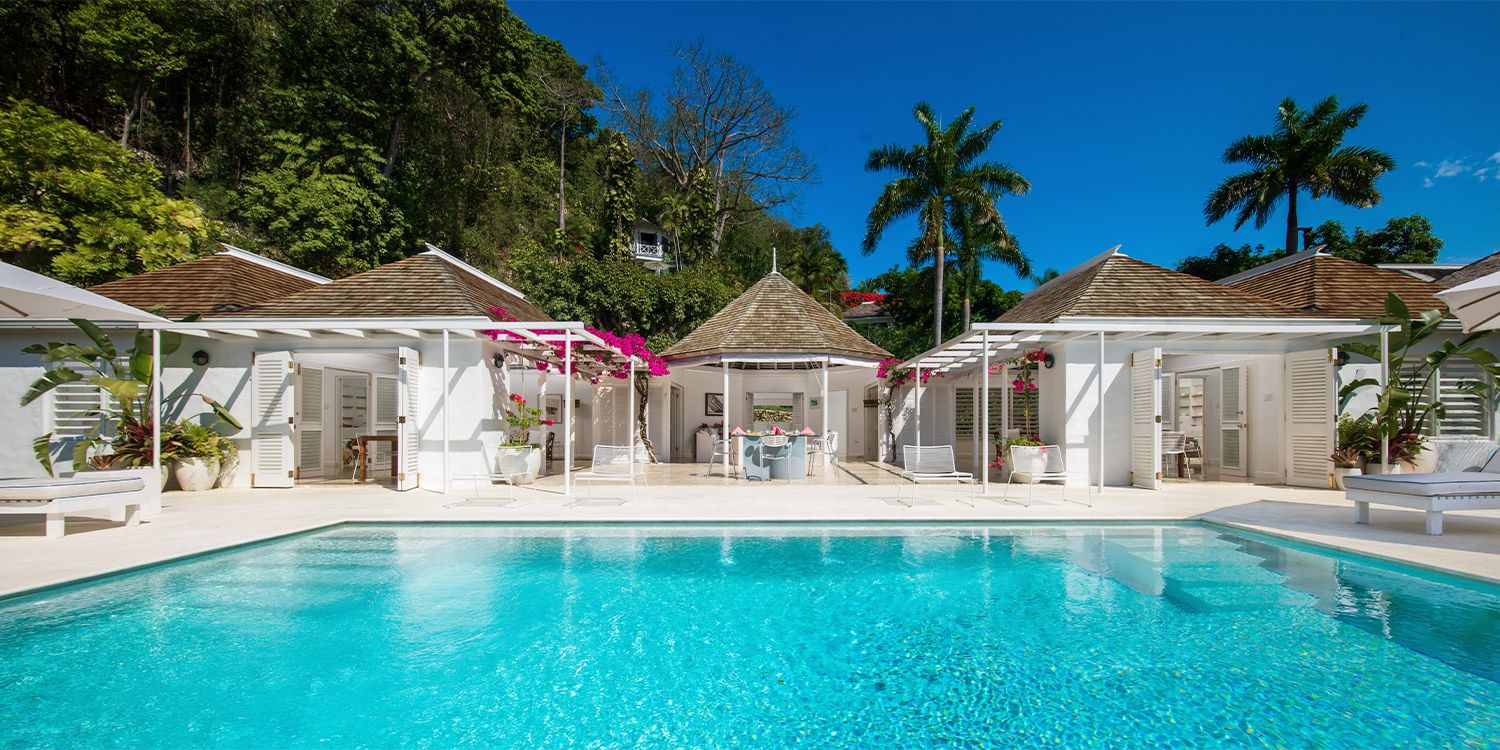 Round Hill - Three Bedroom Signature Villa