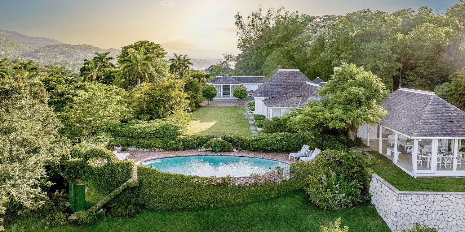 Round Hill - Four Bedroom Classic Villa