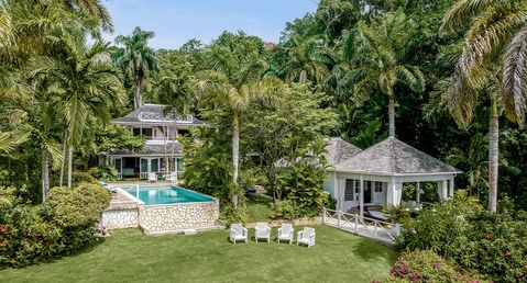 Round Hill - Four Bedroom Classic Villa