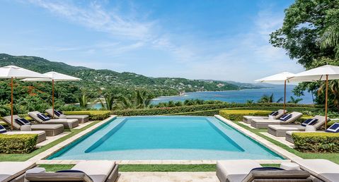 Round Hill - Six Bedroom Estate