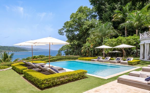 Round Hill - Six Bedroom Estate