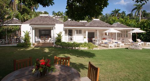 Round Hill - Two Bedroom Classic Villa