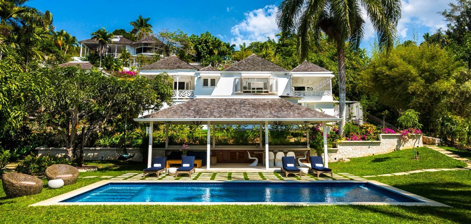 Round Hill - Three Bedroom Classic Villa