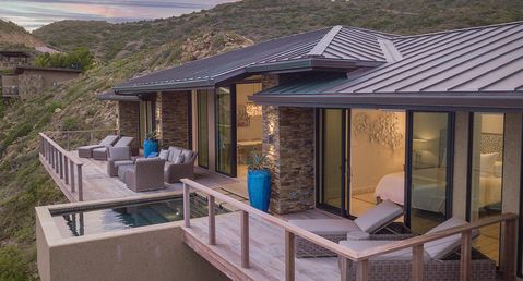 Oil Nut Bay - Whale Point Villa