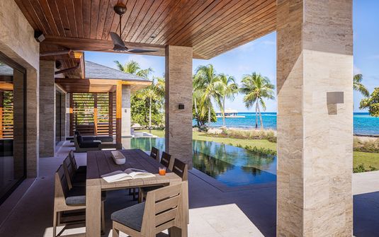 Oil Nut Bay - Xela Villa