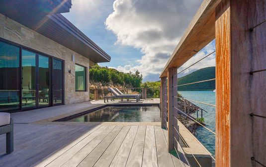 Oil Nut Bay - Amanzi Villa