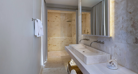 Alaia Belize - Three Bedroom Oceanfront Villa with Plunge Pool