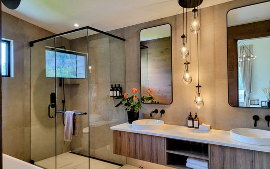 Wedge Mountain Lodge & Spa