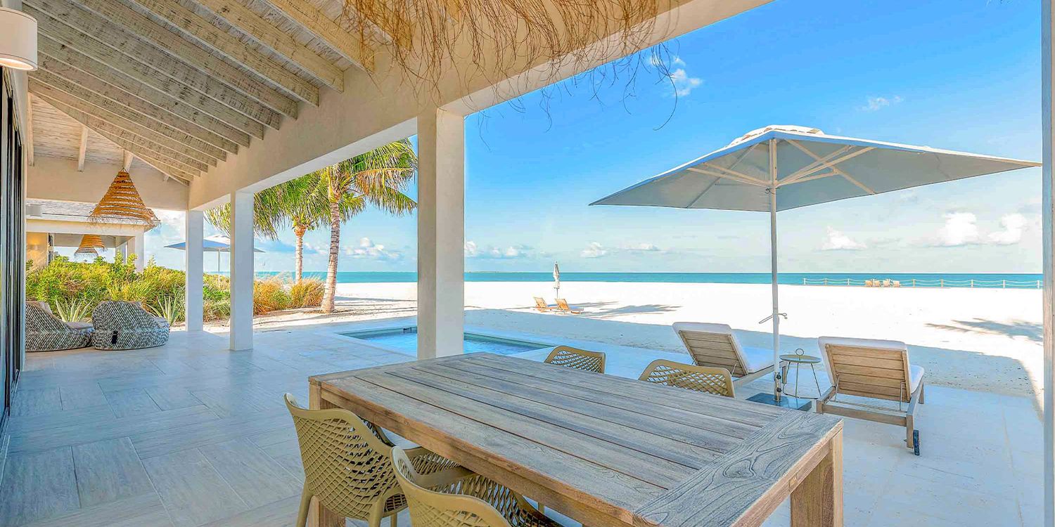 Ambergris Cay - Beachfront Bungalow
