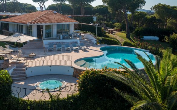 Villa Petra