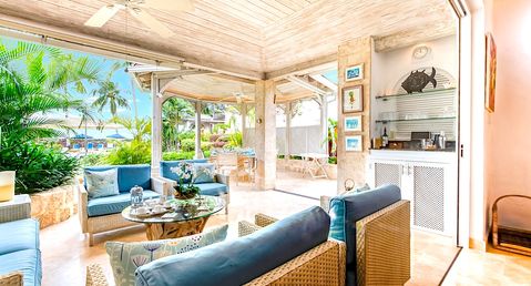 Emerald Beach 3 - Ixoria