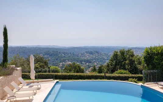 Villa Cecilia