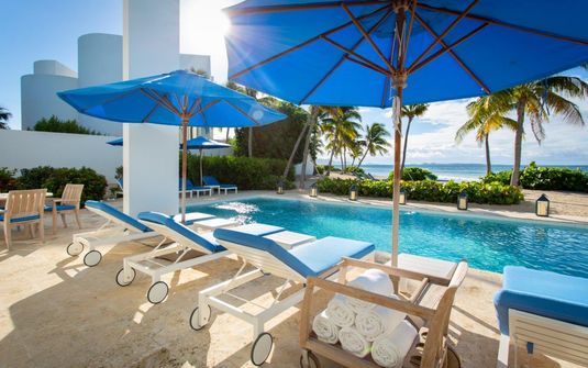 Antilles Pearl & Petit Topaz